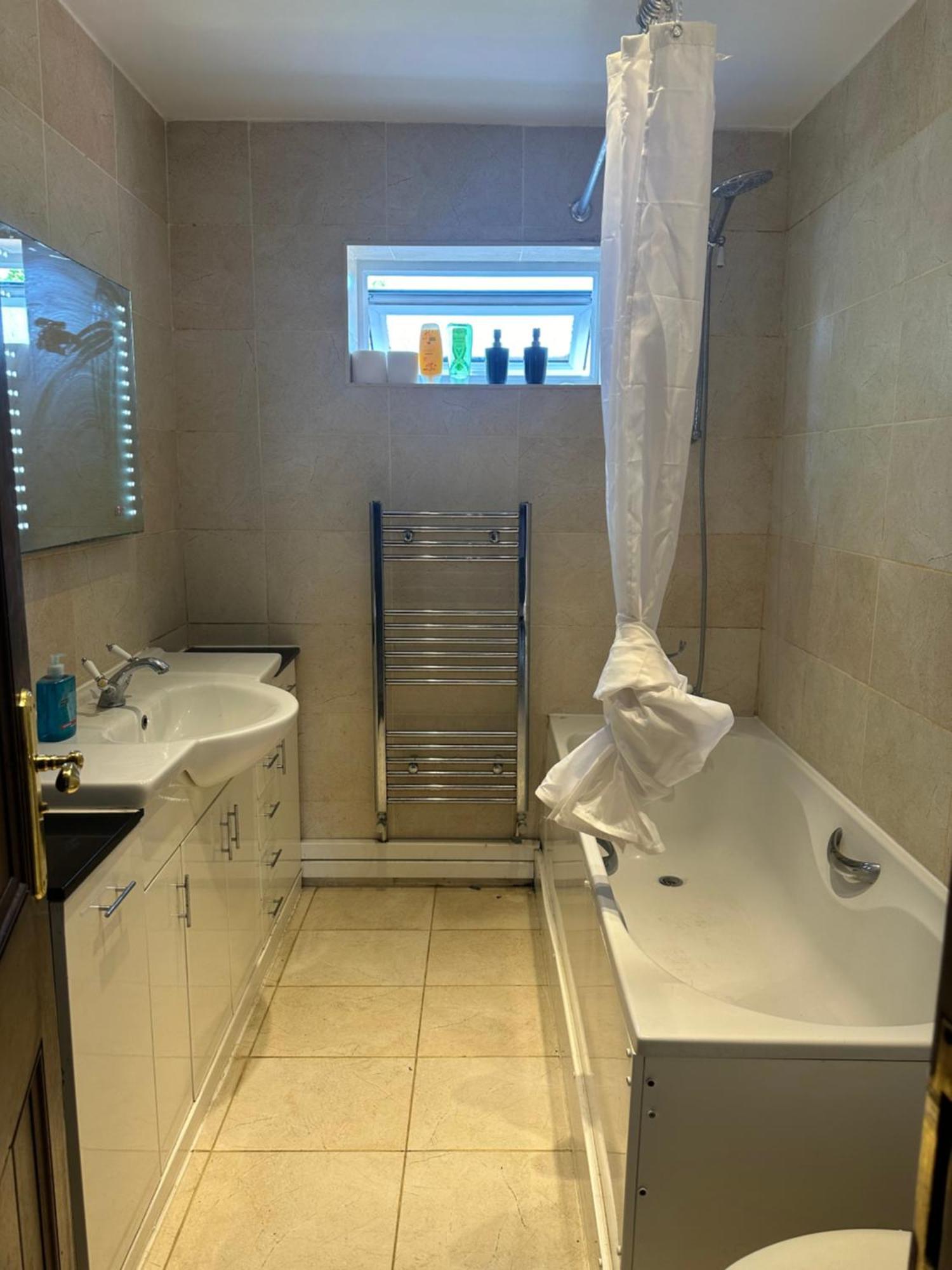 Leavesden Residence - Central - Cosy - Harry Potter Watford  Eksteriør billede