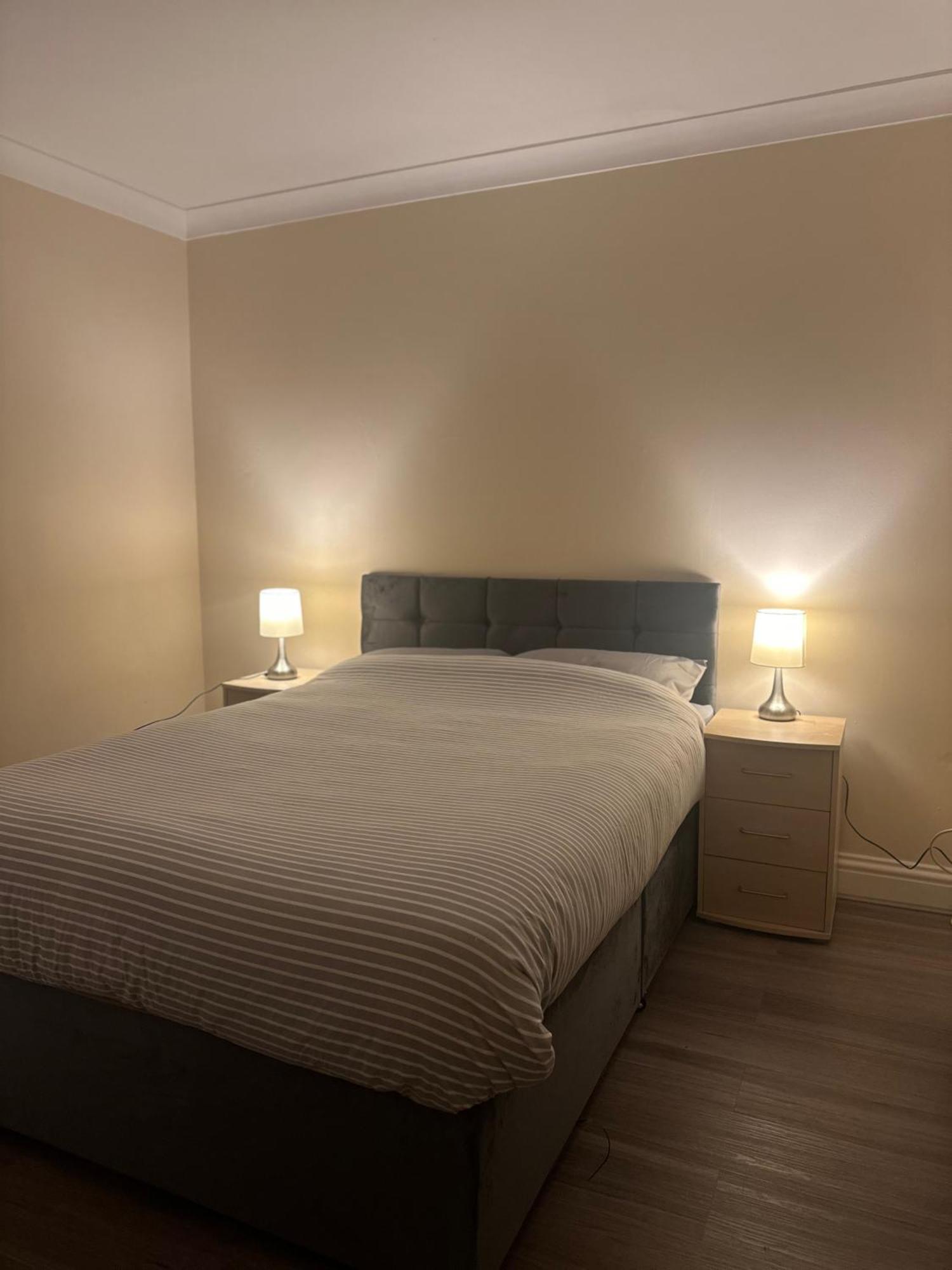 Leavesden Residence - Central - Cosy - Harry Potter Watford  Eksteriør billede