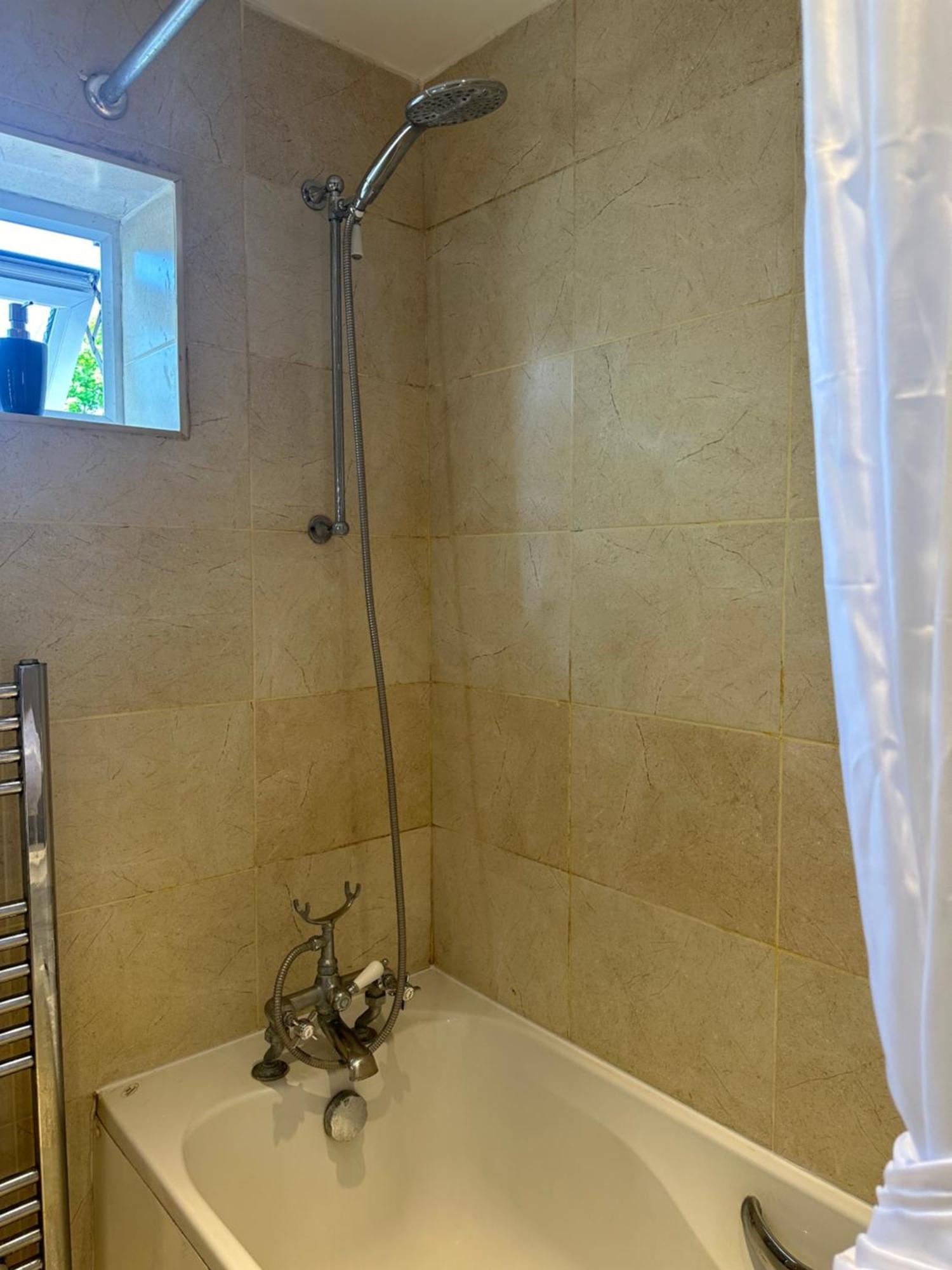 Leavesden Residence - Central - Cosy - Harry Potter Watford  Eksteriør billede